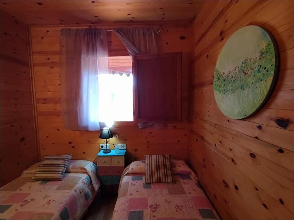 Les Valletes Арнес Экстерьер фото