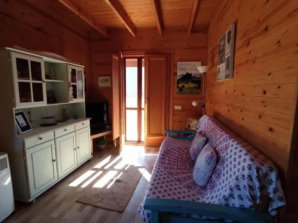 Les Valletes Арнес Экстерьер фото